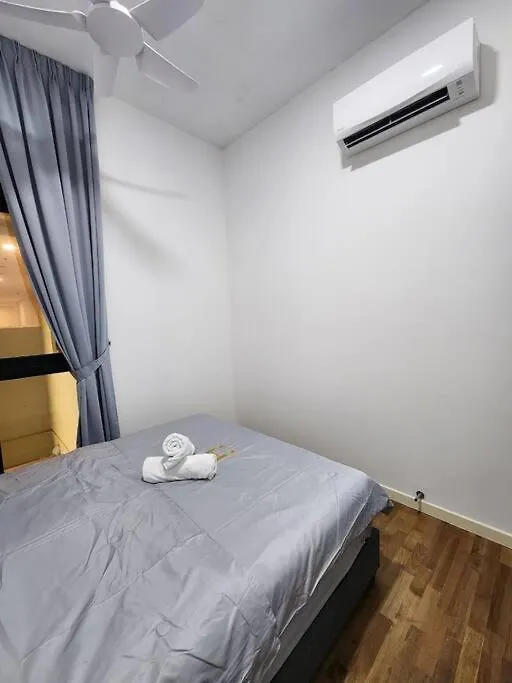 Paradigm Residence 3 Bedrooms Above Paradigm Mall For 8 Pax By Gdragon Homestay Johor Bahru 0*,
