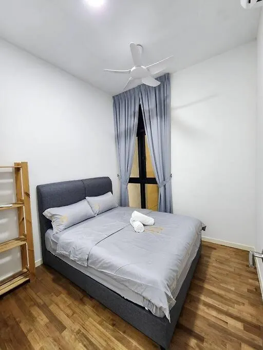 Paradigm Residence 3 Bedrooms Above Paradigm Mall For 8 Pax By Gdragon Homestay Джохор-Бару Апартаменты