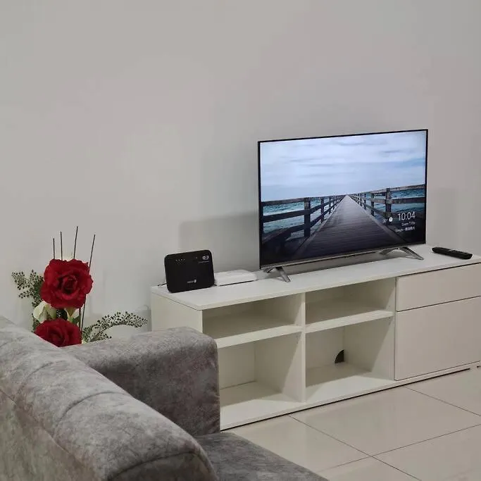 Apartment Paradigm Residence 3 Bedrooms Above Paradigm Mall For 8 Pax By Gdragon Homestay Johor Bahru
