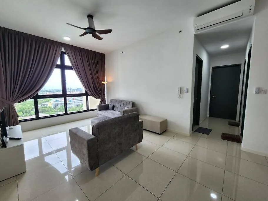 Apartment Paradigm Residence 3 Bedrooms Above Paradigm Mall For 8 Pax By Gdragon Homestay Johor Bahru