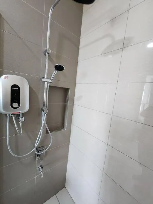 Apartment Paradigm Residence 3 Bedrooms Above Paradigm Mall For 8 Pax By Gdragon Homestay Johor Bahru Malaysia